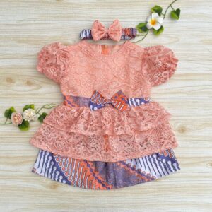 Home kebaya larisa