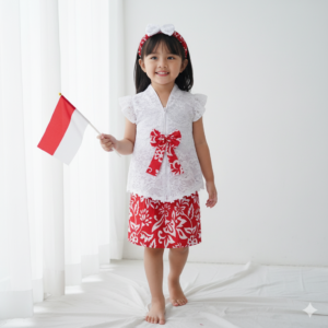 kebaya reyna warna putih merah